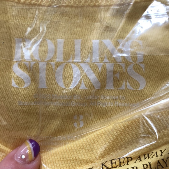 Yellow Rolling Stones ๐ ๐ tank by Torrid size 3 - Picture 3 of 4